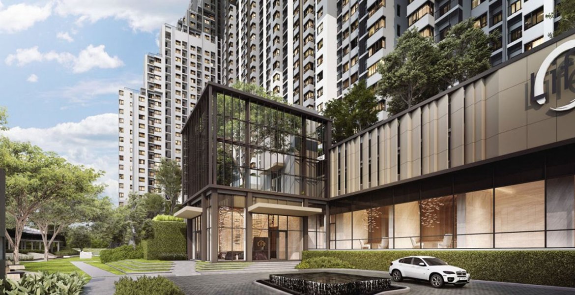 Life Sathorn Sierra
 15